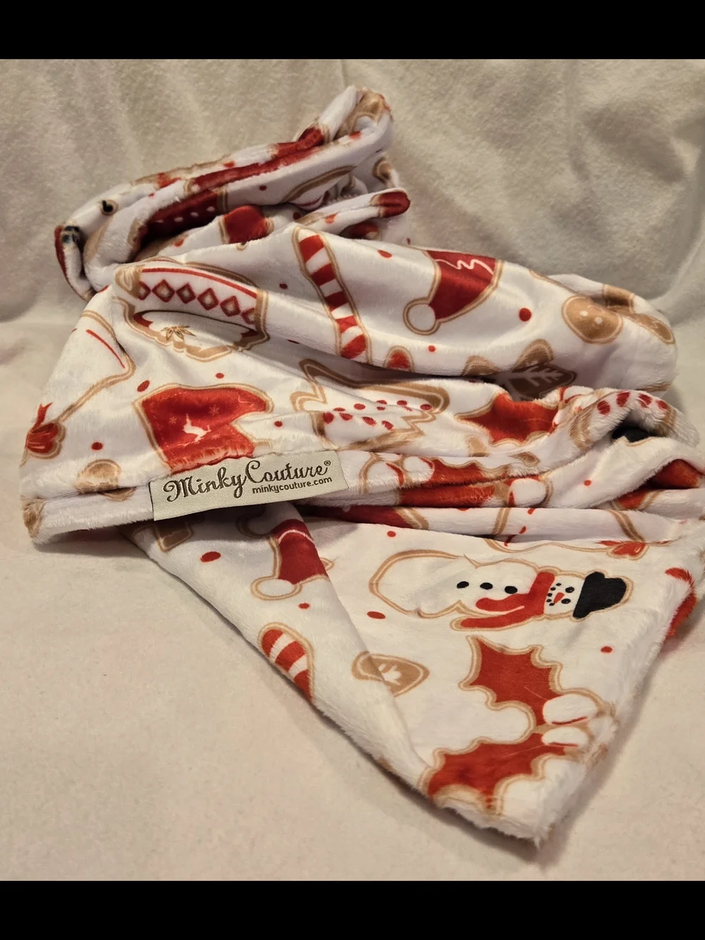 Minky Couture Holiday Themed Pillow Case, 20x30, Queen Size, Soft And Clean